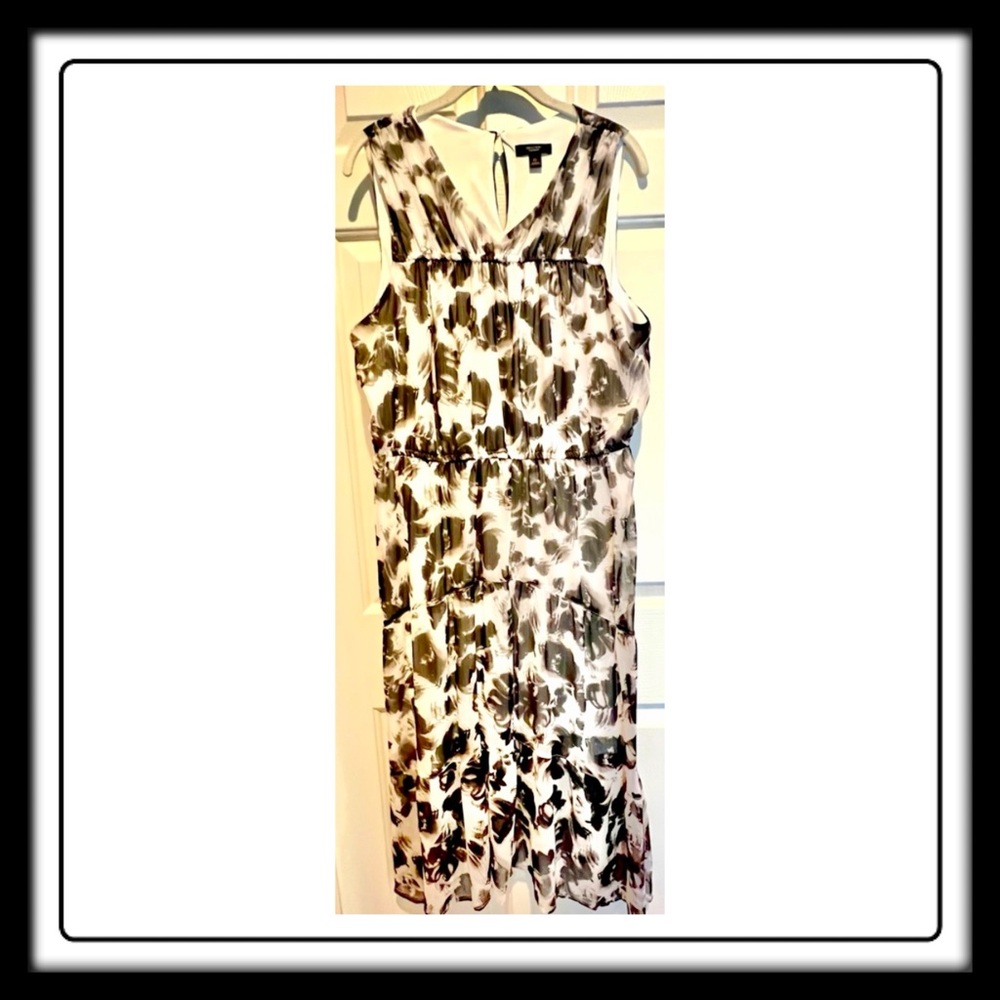 Dress - Simply Vera - Vera Wang - black white floral - sz XL -Worn once -perfect - Picture 9 of 9